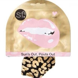 SF Glow Suns Out, Pouts Out Gold Foil Lip Mask - Plump Smooth Hydrate - Set of 4